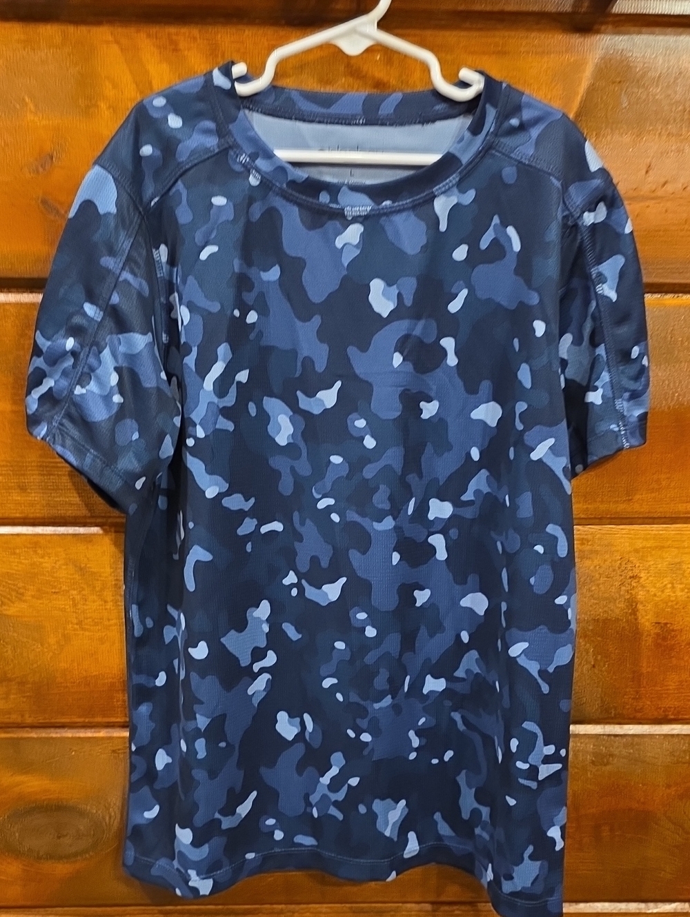 Kids' Blue Camo Short-Sleeve Performance Tee
